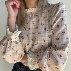 Blusa Flores Rojas